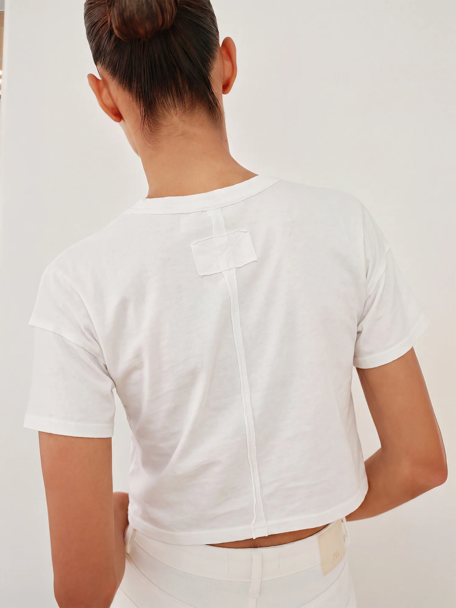 Cropped Button Henley Tee - Image 7