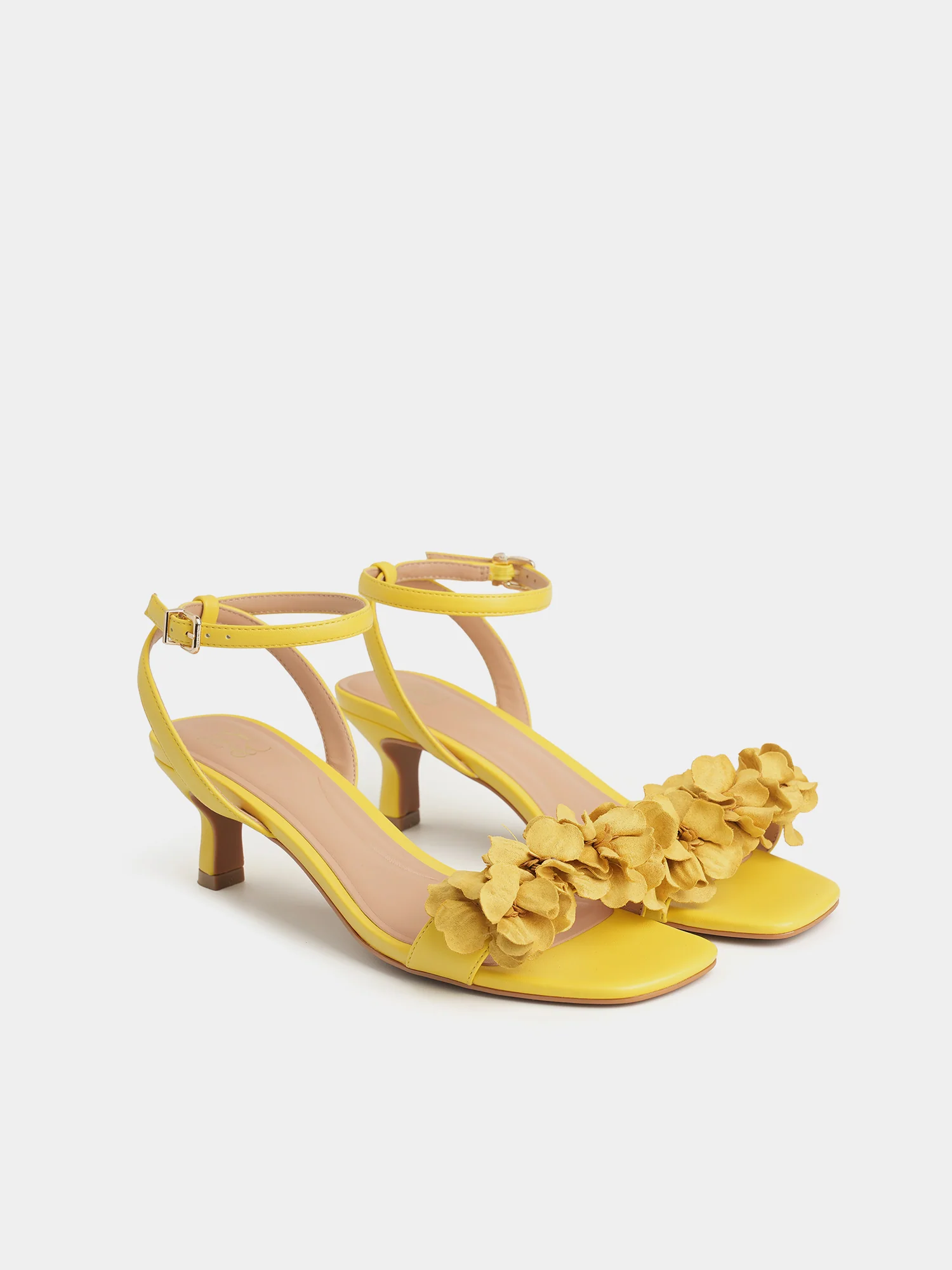 Gwendolyn Kitten Heels - Image 8