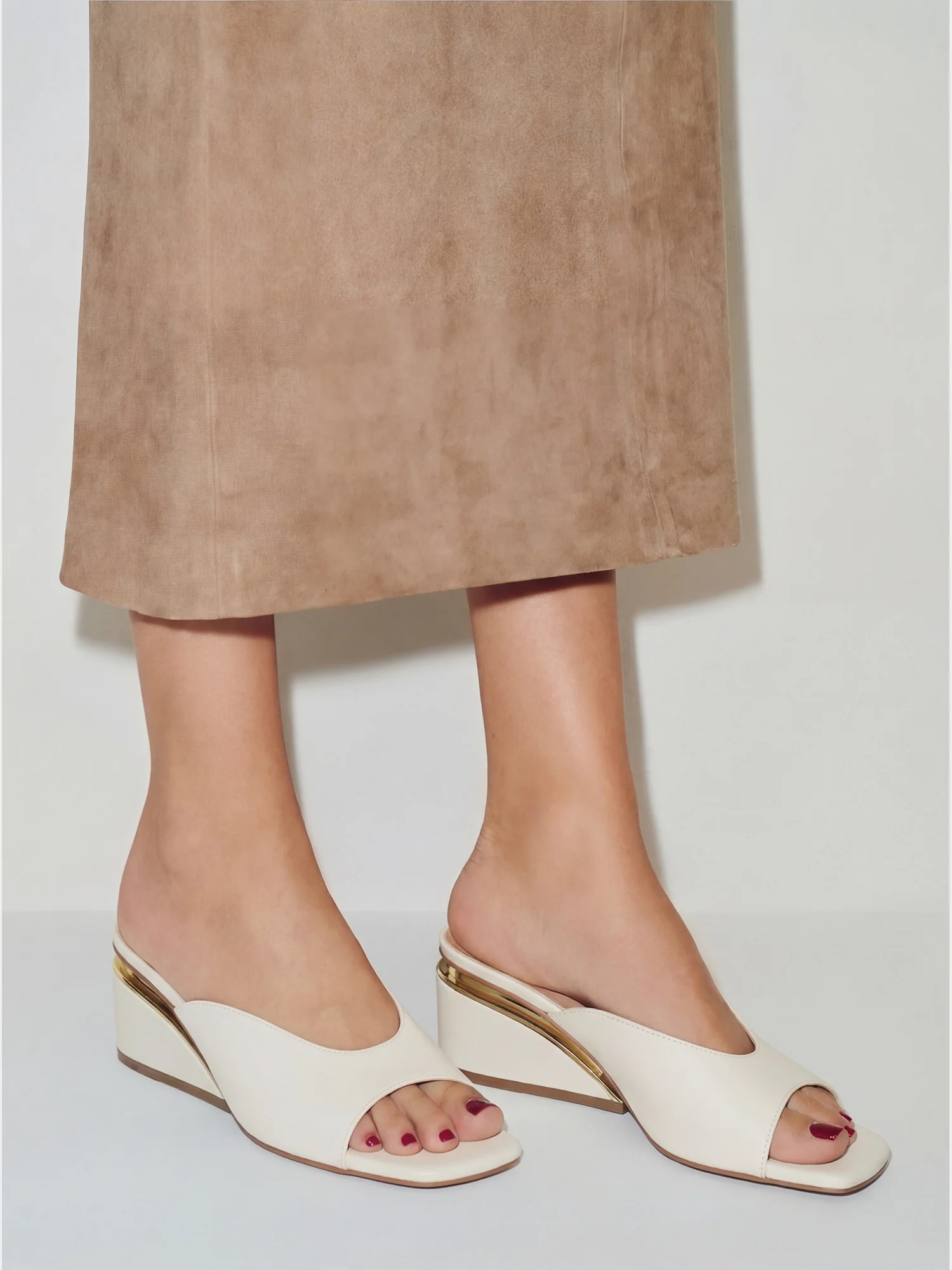 Malany Slides Heels - Image 7
