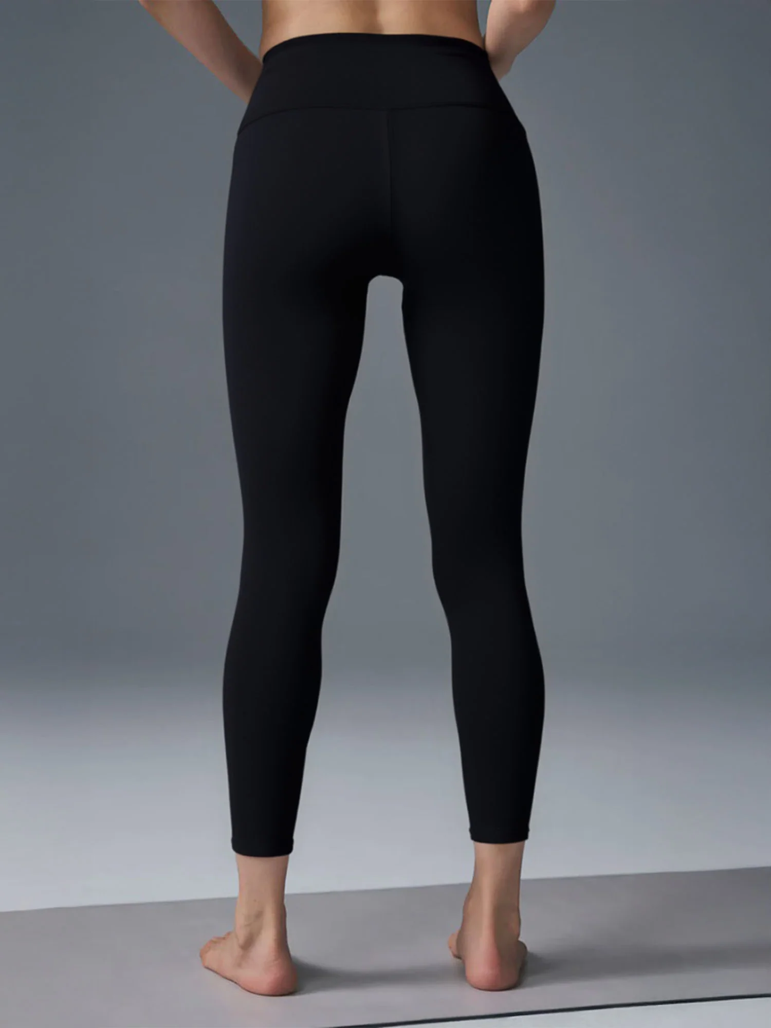 Petite High Rise 7/8 Yoga Leggings - Image 5