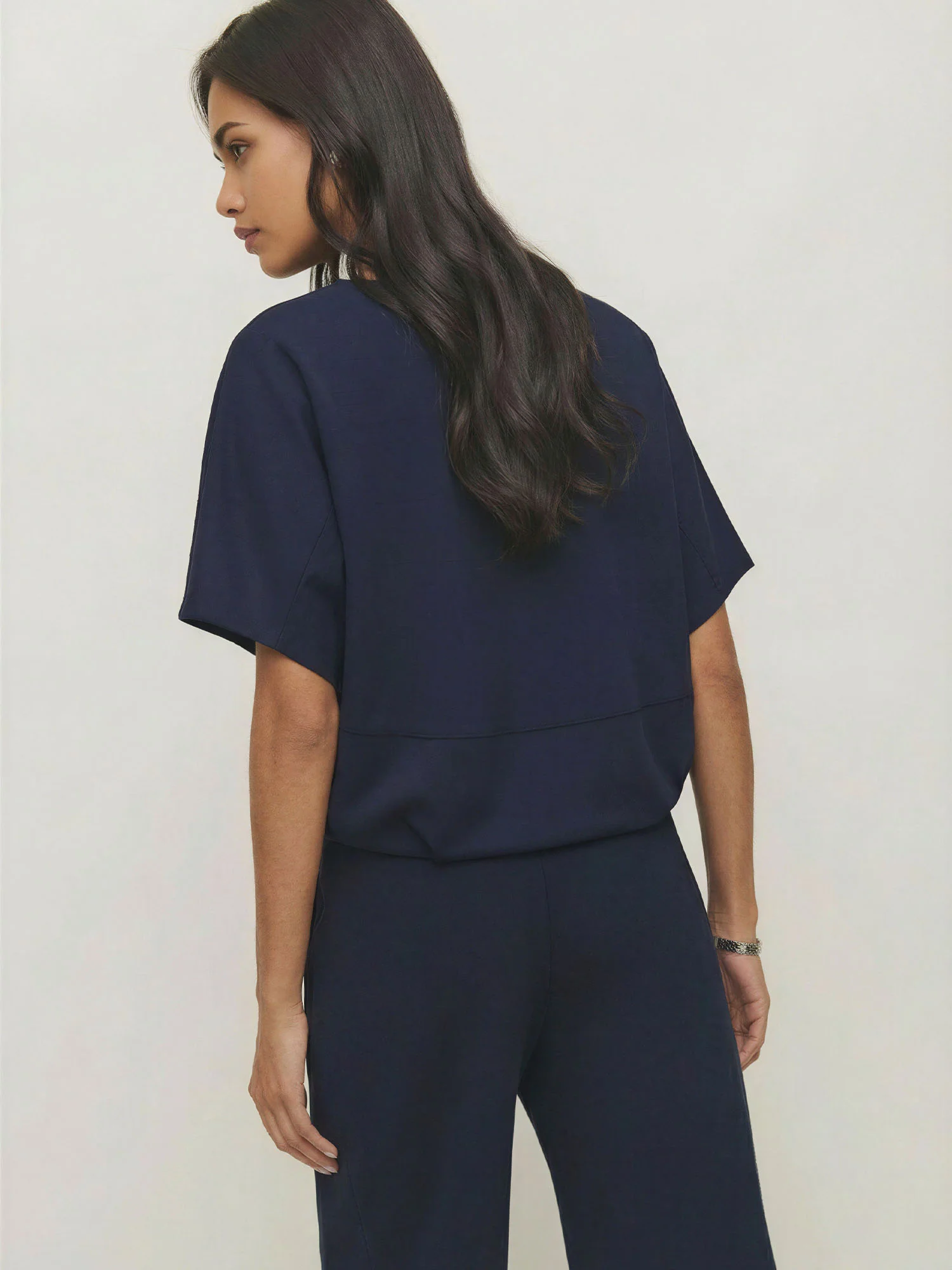 Short Sleeve Crew Neckline Top With Drawstring Hem - Image 3