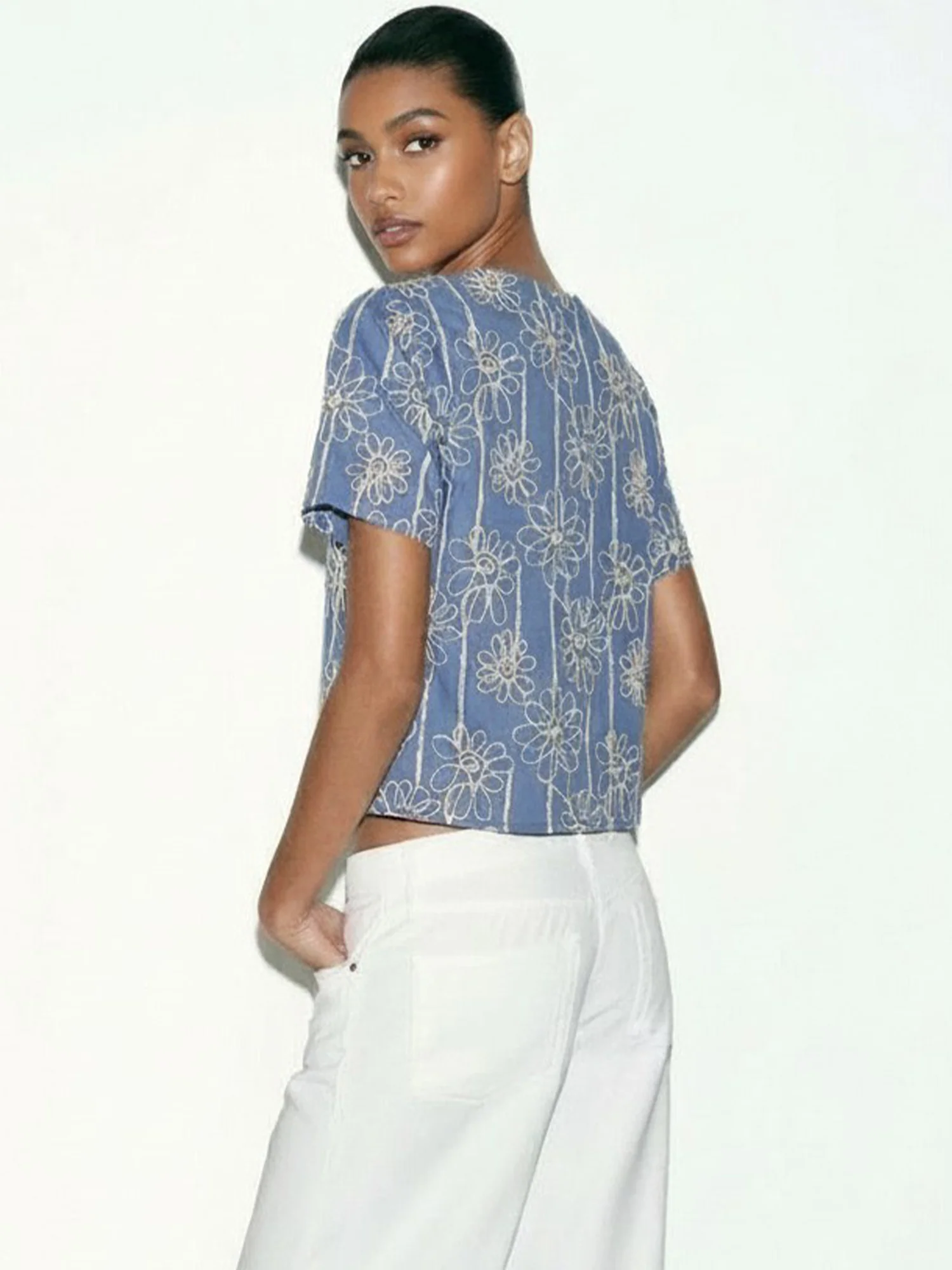 Short Sleeve Floral Embroidered Tie Front Blouse - Image 3