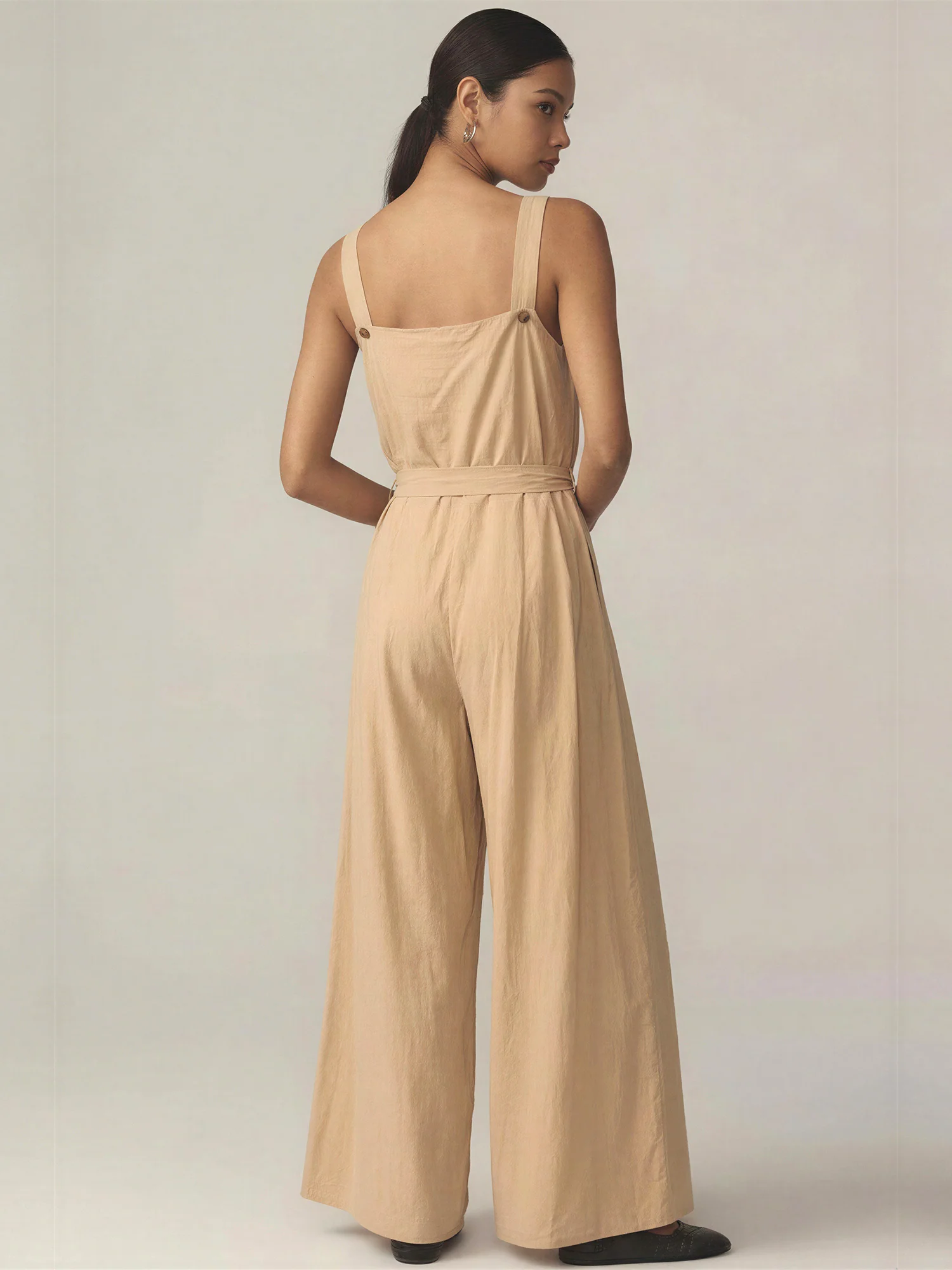 Sleeveless Button Front Tie Waist Pleated Wide Leg Jumpsuit - Image 4