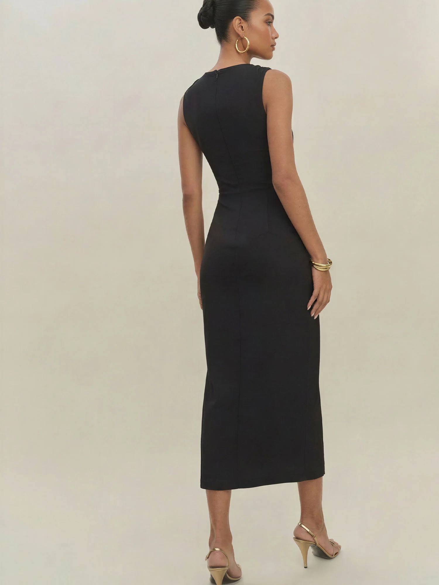 Sleeveless Ruched Side Midi Dress - Image 4