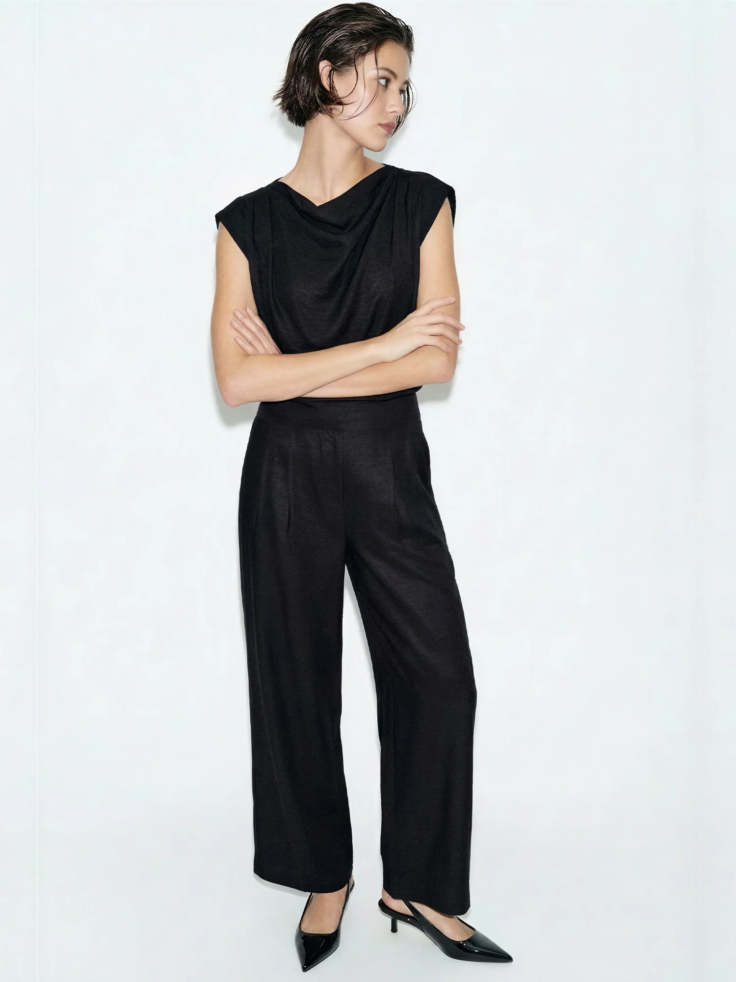 Sleevless Cowl Neckline Blouse - Image 4