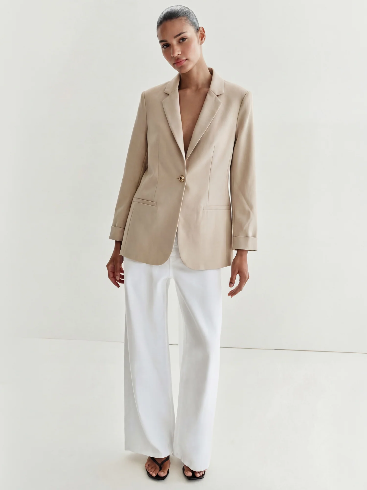 Vertigo Classic One Button Blazer - Image 6
